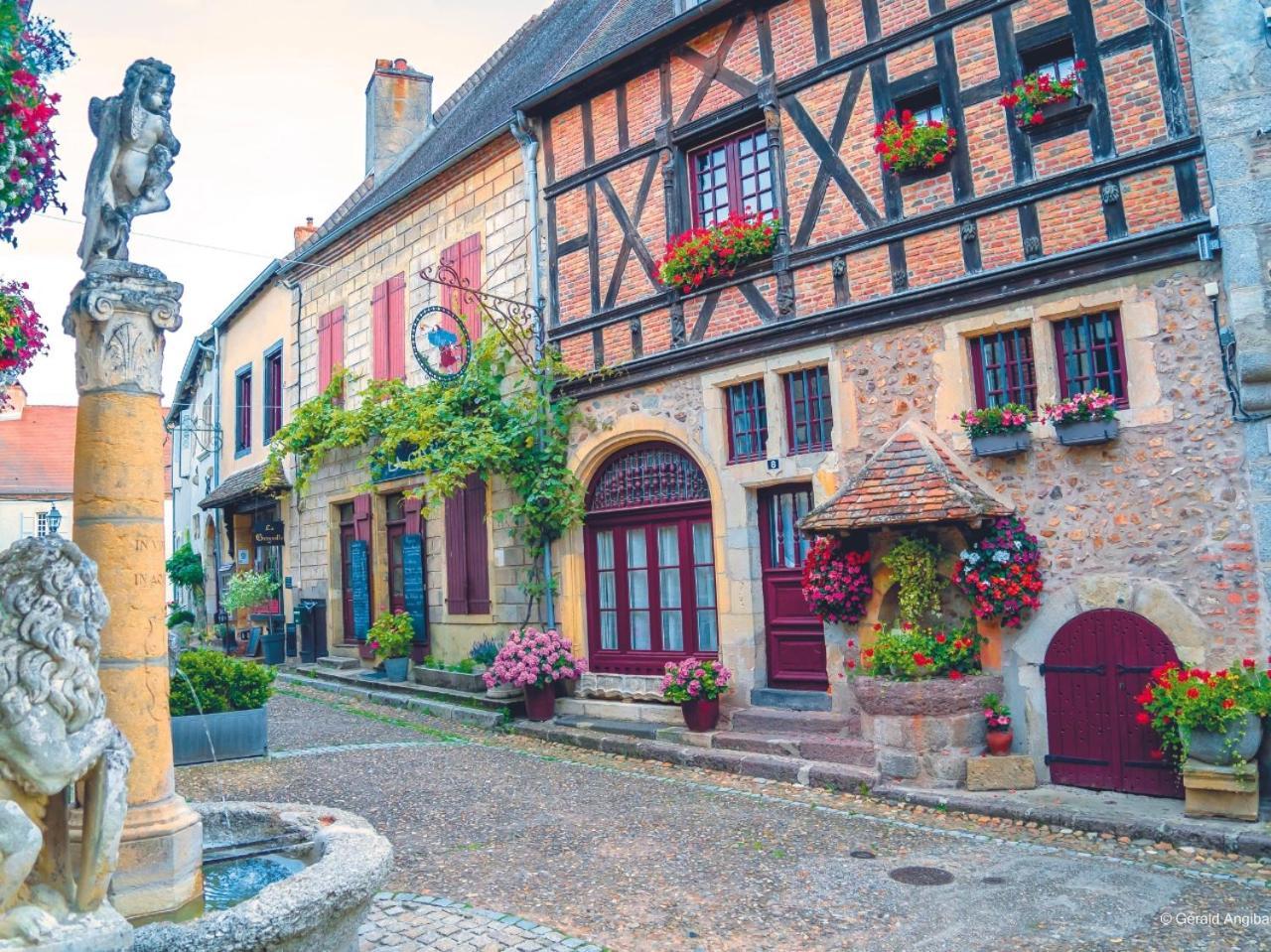 Grand Hotel De Bourbon-Lancy - Spa Et Restaurant - Logis Exterior photo