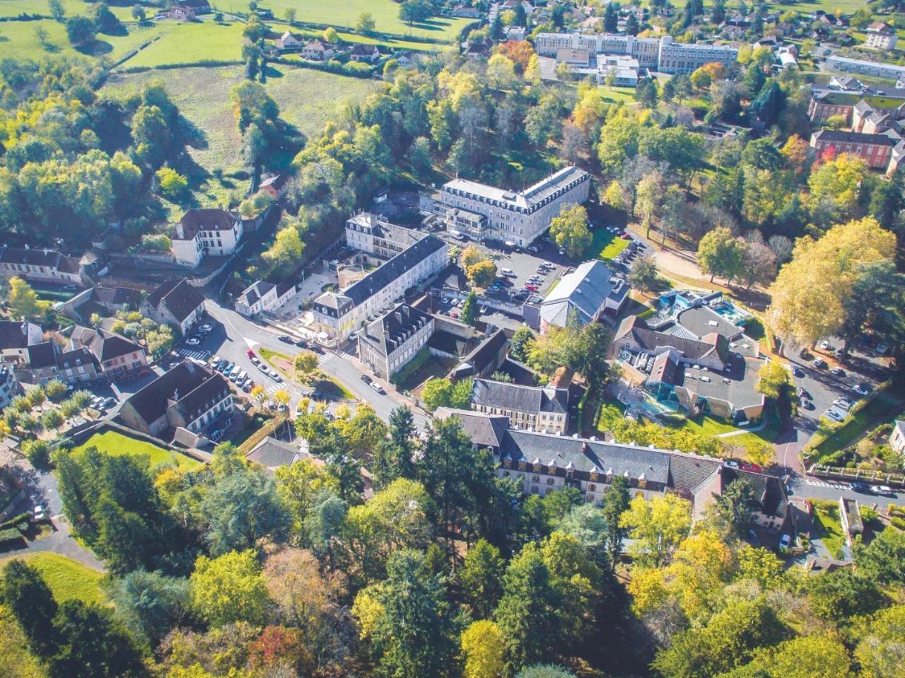 Grand Hotel De Bourbon-Lancy - Spa Et Restaurant - Logis Exterior photo