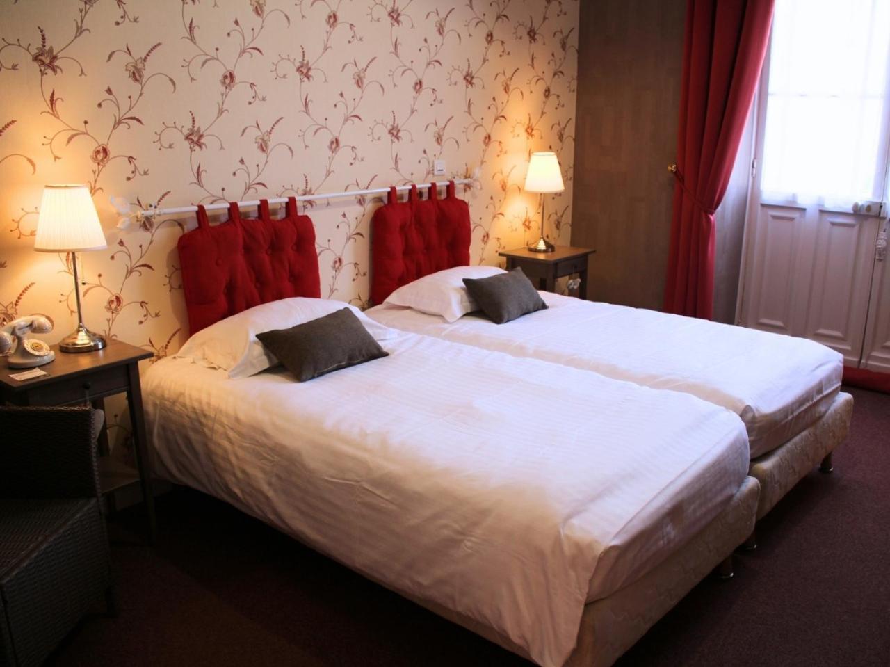 Grand Hotel De Bourbon-Lancy - Spa Et Restaurant - Logis Exterior photo